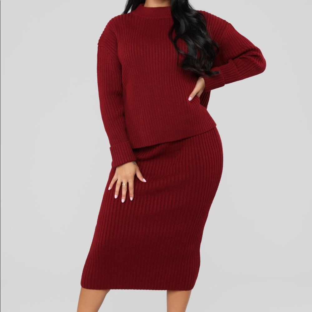 FashionNova “Keep me warm at night set”